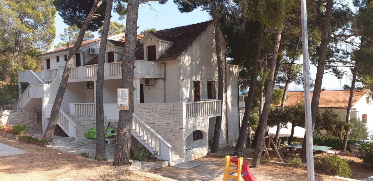 B&B Pansion Jure Matijevic Sveta Nedelja  Luaran gambar