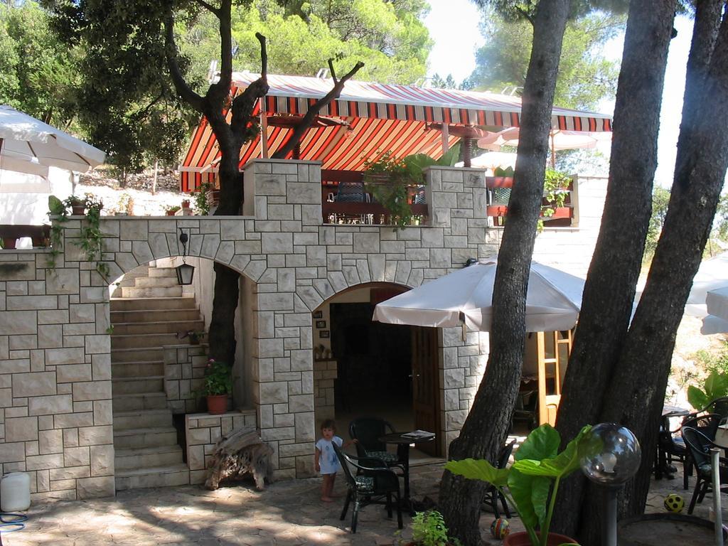 B&B Pansion Jure Matijevic Sveta Nedelja  Luaran gambar